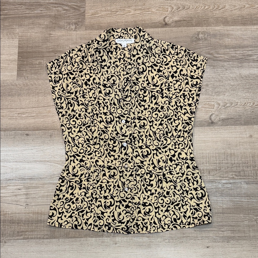 Women's Gruppo Americano Black and Cream Patterned Silk Top, Women’s Small